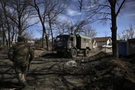Ce a pățit un soldat rus care a violat și înjunghiat o ucraineancă. Militarul de 19 ani a dat buzna în școala unde se adăposteau civilii